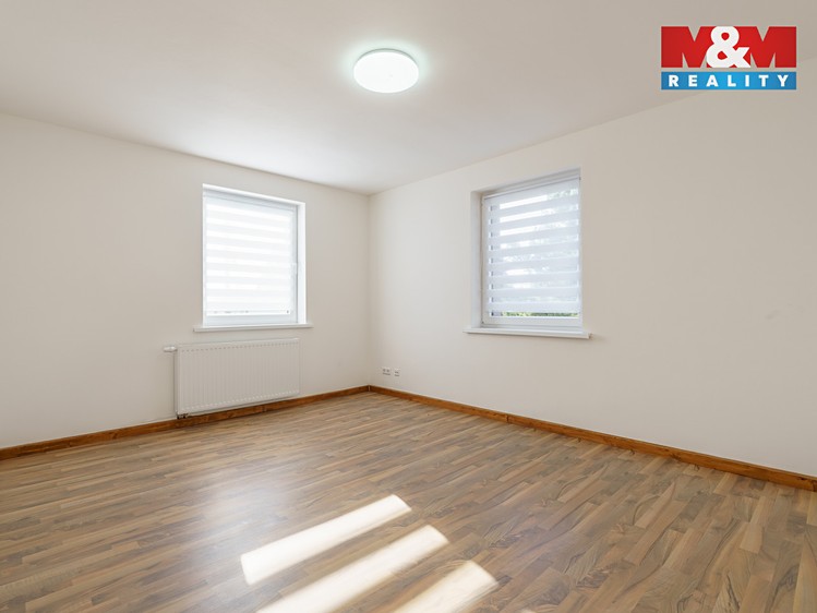 Prodej činžovního domu 300 m² - foto 4