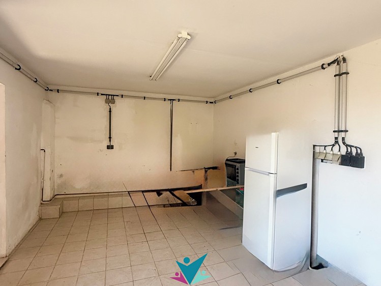 Prodej obchodního prostoru 105 m² - foto 5