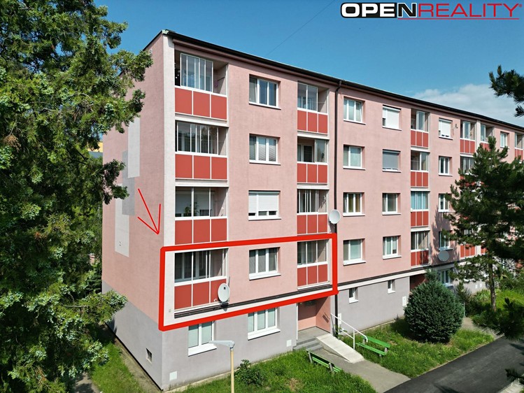 Prodej bytu 4+1 75 m² - foto 1