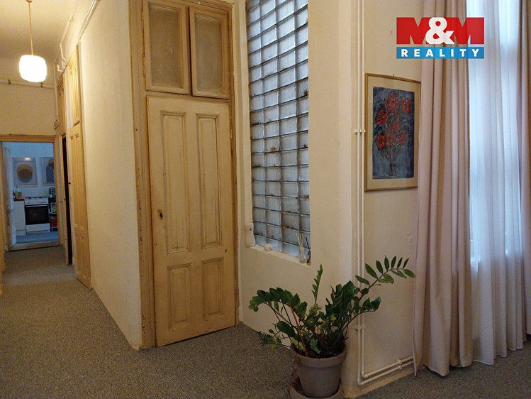 Prodej bytu 4+1 138 m² - foto 3