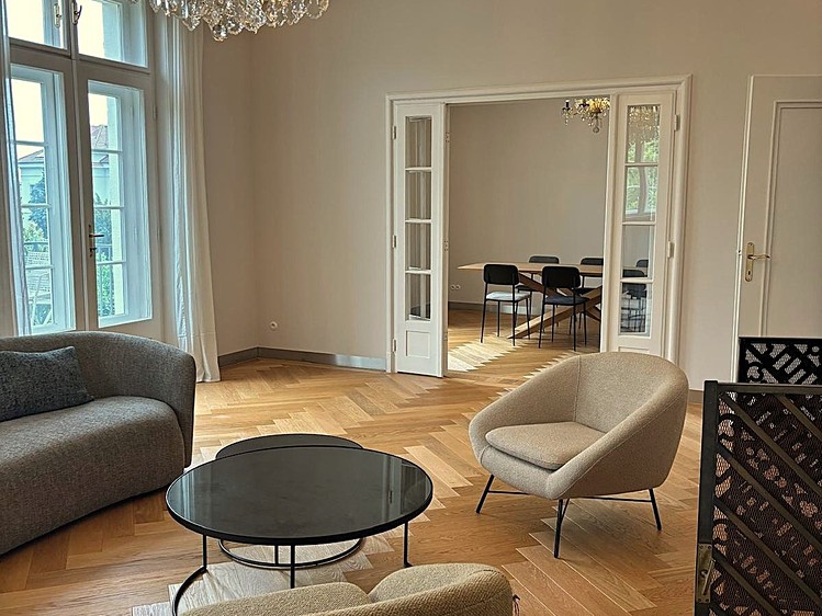 Prodej rodinného domu 435 m², pozemek 1 000 m² - foto 5