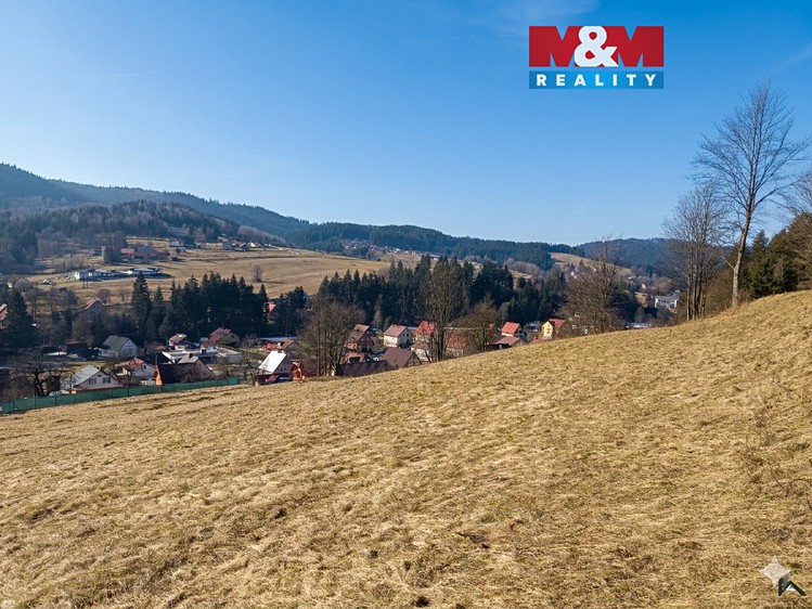 Prodej stavebního pozemku 3 800 m² - foto 1