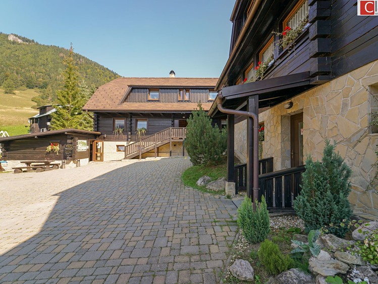 Prodej ubytovacího zařízení 700 m² - foto 3