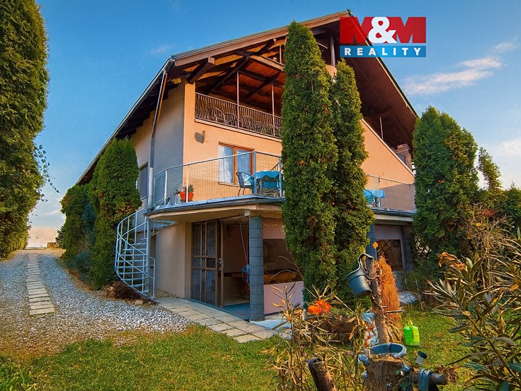 Prodej ubytovacího zařízení 675 m² - foto 1
