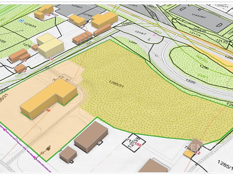 Prodej komerční nemovitosti 17 760 m² - foto 4