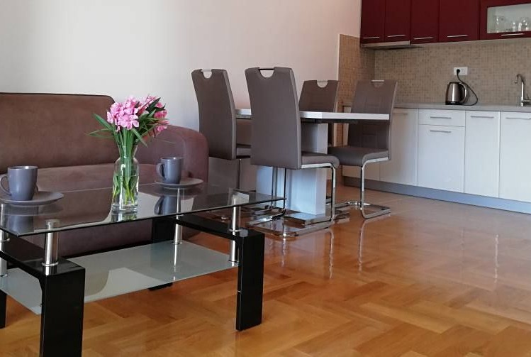 Prodej bytu 1+kk 47 m² - foto 3