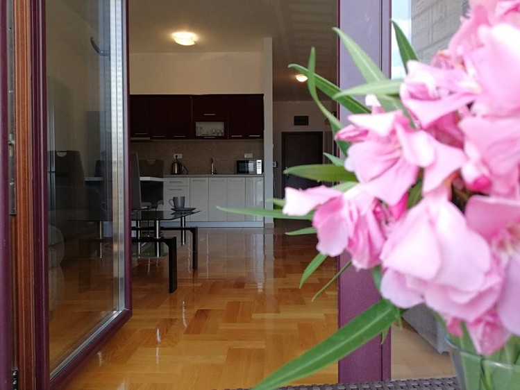 Prodej bytu 1+kk 47 m² - foto 1