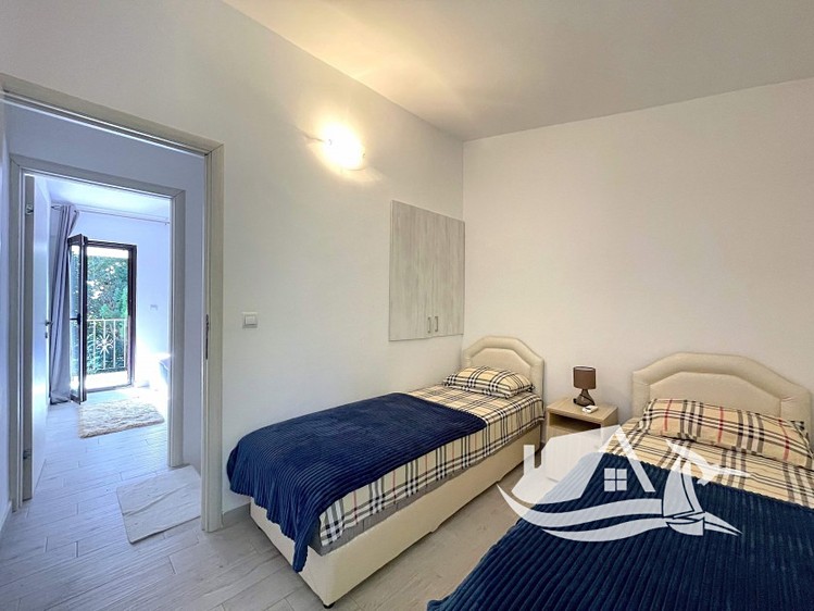 Prodej rodinného domu 60 m², pozemek 145 m² - foto 6