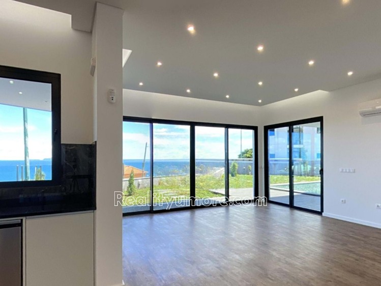 Prodej  vily 150 m², pozemek 908 m² - foto 4