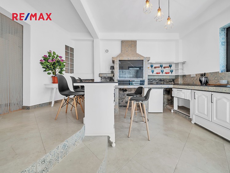 Prodej rodinného domu 90 m², pozemek 471 m² - foto 8