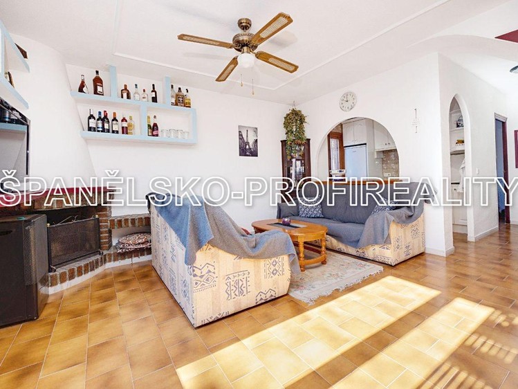 Prodej  vícegeneračního domu 78 m², pozemek 20 m² - foto 5