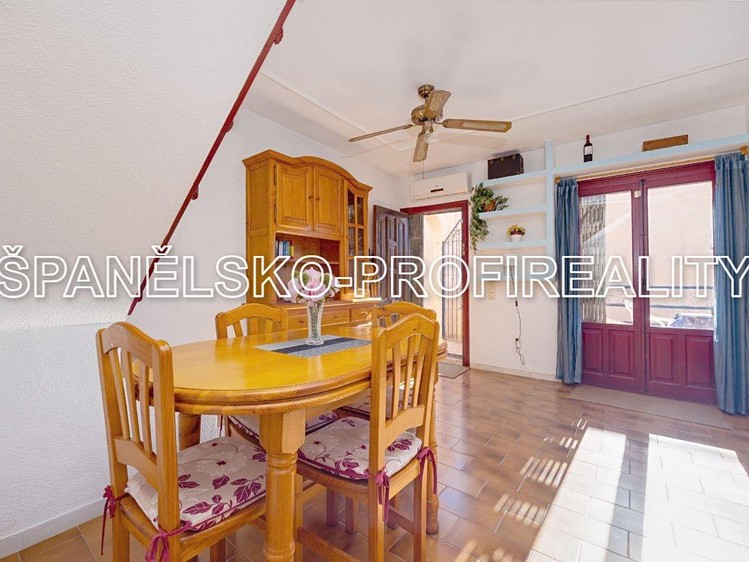 Prodej  vícegeneračního domu 78 m², pozemek 20 m² - foto 6