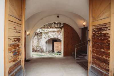 Charmantes Mehrfamilienhaus mit uneinsehbarem Innenhof - foto 2