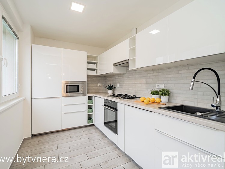 Prodej bytu 2+1 52 m² - foto 4