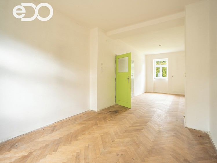Prodej bytu 3+1 76 m² (Jednopodlažní) - foto 3