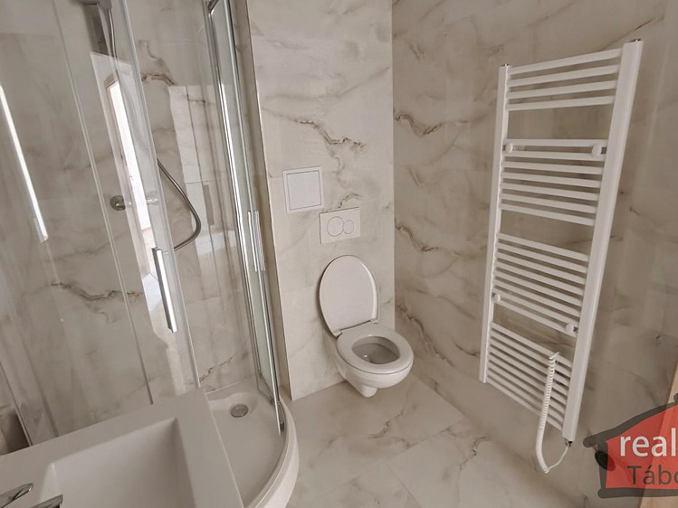 Prodej bytu 2+kk 42 m² (Jednopodlažní) - foto 3