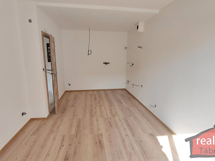 Prodej bytu 2+kk 42 m² (Jednopodlažní) - foto 5