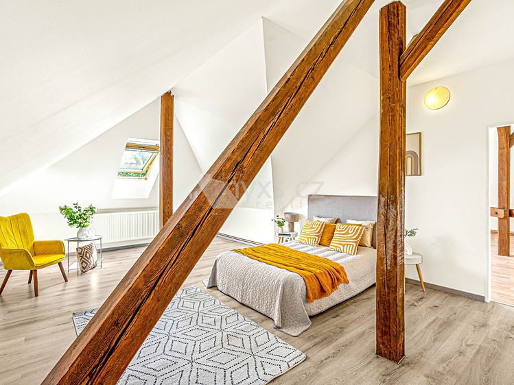 Prodej bytu 4+kk 132 m² - foto 3