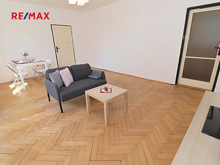 Prodej bytu 3+1 92 m² (Jednopodlažní) - foto 4