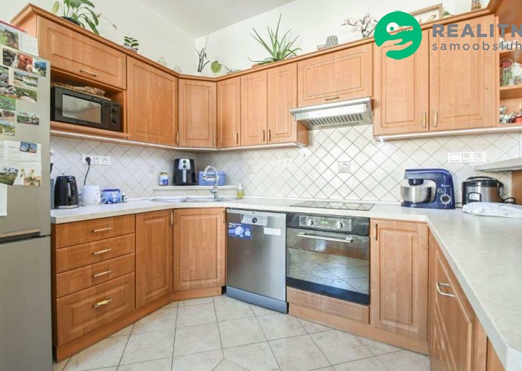 Prodej bytu 3+kk 82 m² - foto 2
