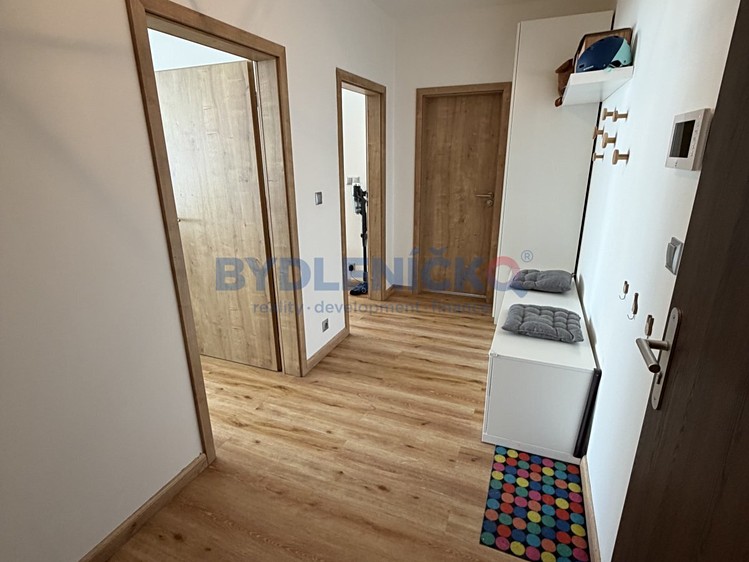 Prodej bytu 2+kk 71 m² - foto 8