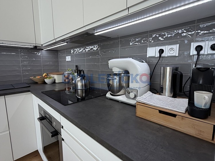 Prodej bytu 2+kk 71 m² - foto 5