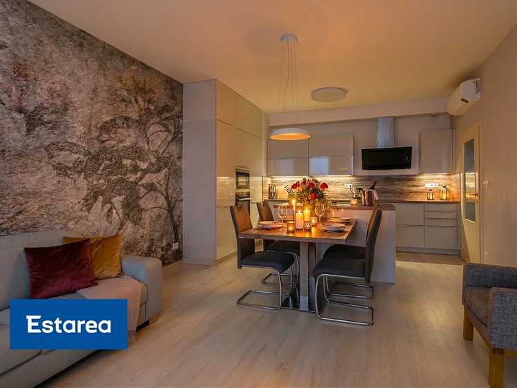 Prodej bytu 3+kk 77 m² (Jednopodlažní) - foto 1