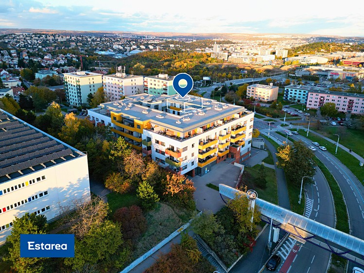 Prodej bytu 3+kk 77 m² (Jednopodlažní) - foto 3