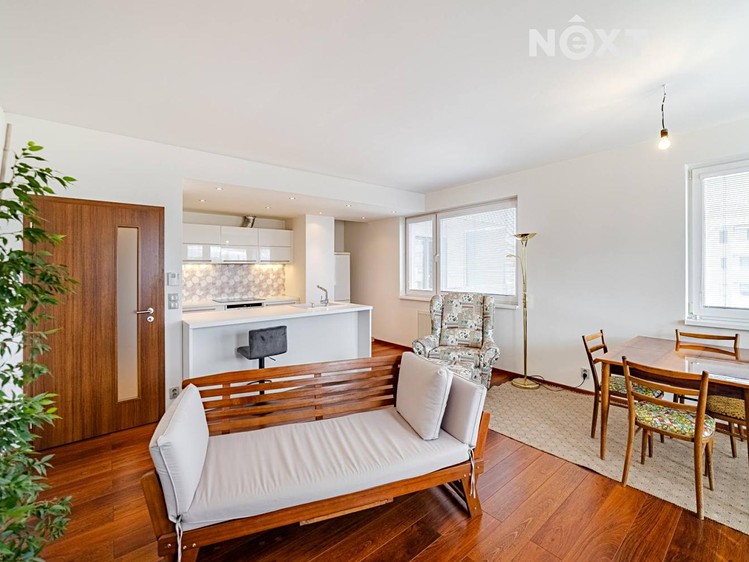 Prodej bytu 4+kk 99 m² (Jednopodlažní) - foto 3
