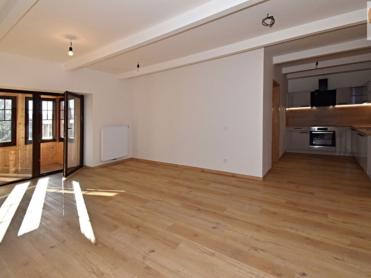 Prodej bytu 4+kk 99 m² (Jednopodlažní) - foto 4