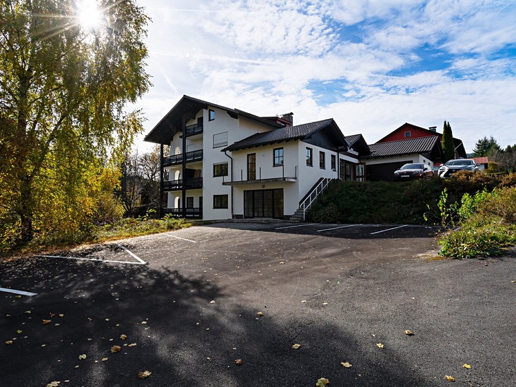 Prodej bytu 1+1 37 m² (Podkrovní) - foto 3