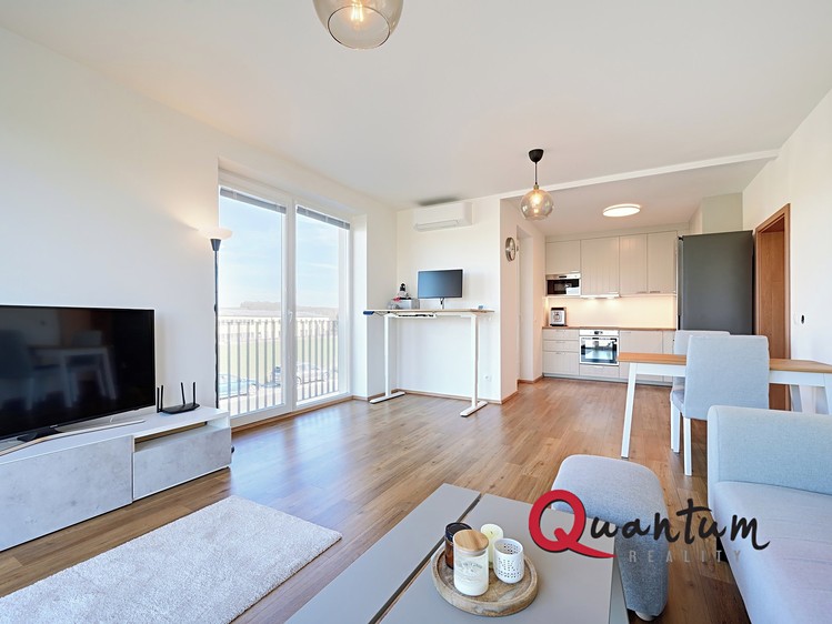 Prodej bytu 3+kk 74 m² - foto 1