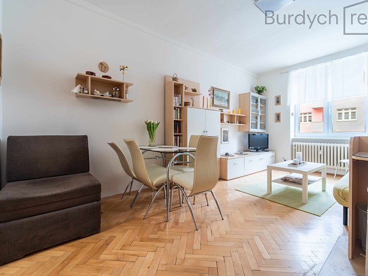 Prodej bytu 1+kk 32 m² (Jednopodlažní) - foto 3