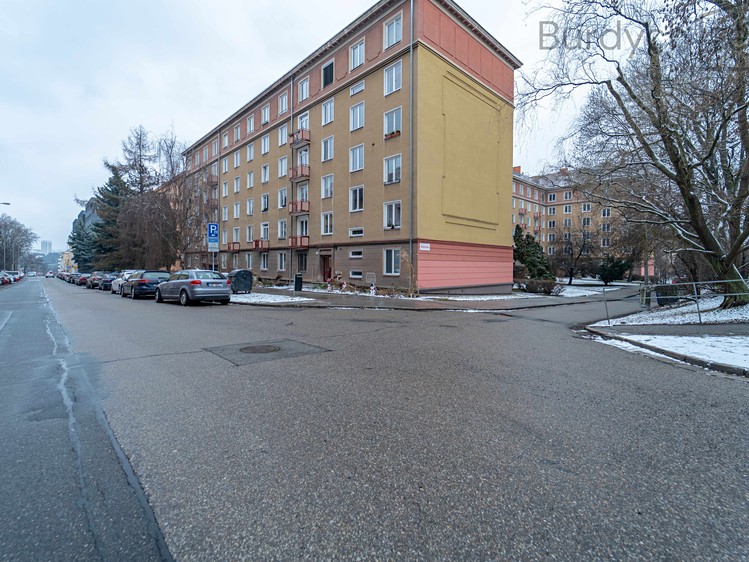 Prodej bytu 1+kk 32 m² (Jednopodlažní) - foto 8
