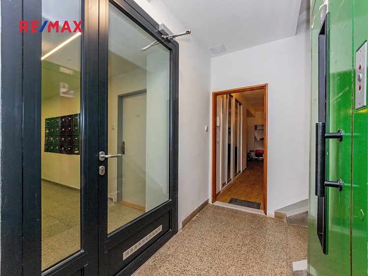 Prodej bytu 2+kk 52 m² (Jednopodlažní) - foto 7