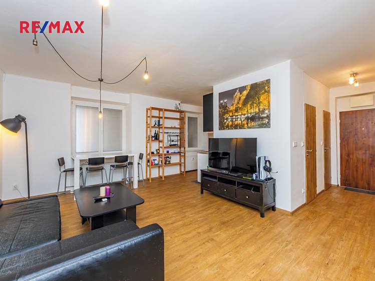 Prodej bytu 2+kk 52 m² (Jednopodlažní) - foto 8