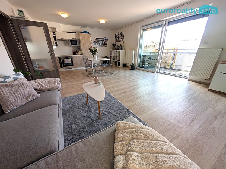 Prodej bytu 2+kk 63 m² - foto 4