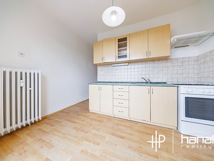 Prodej bytu 3+1 66 m² - foto 1