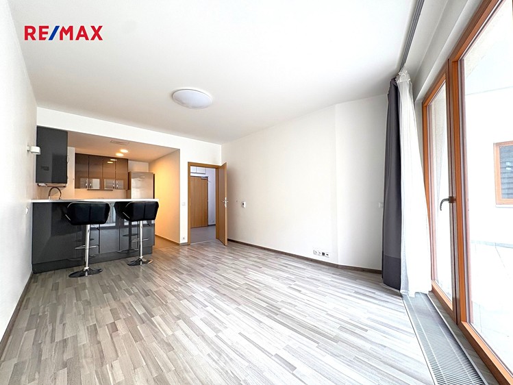 Prodej bytu 2+kk 74 m² - foto 3