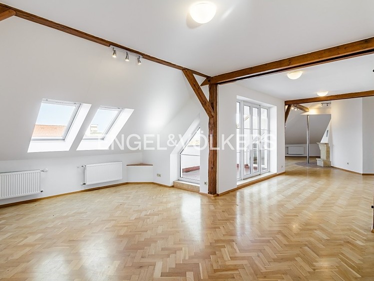Prodej bytu 5+1 240 m² - foto 1