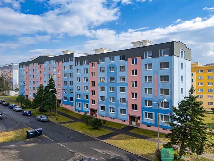 Prodej bytu 1+1 36 m² - foto 1