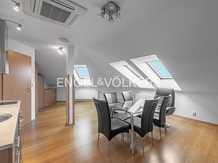 Prodej bytu 3+kk 101 m² (Mezonet) - foto 4