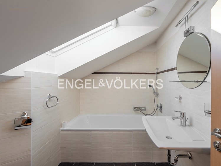Prodej bytu 3+kk 101 m² (Mezonet) - foto 7