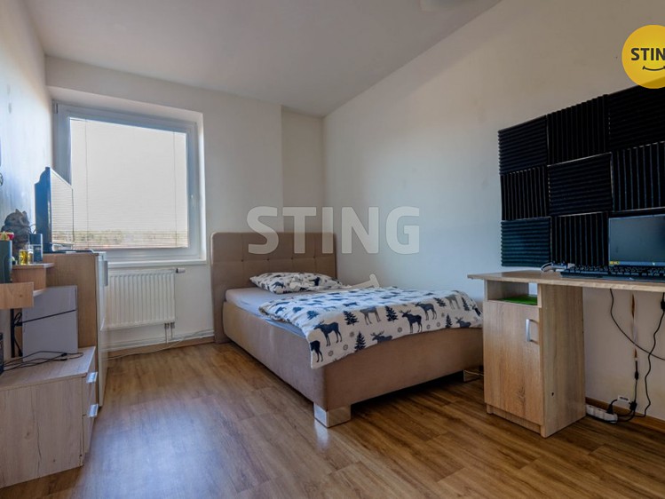 Prodej bytu 4+kk 111 m² (Podkrovní) - foto 7