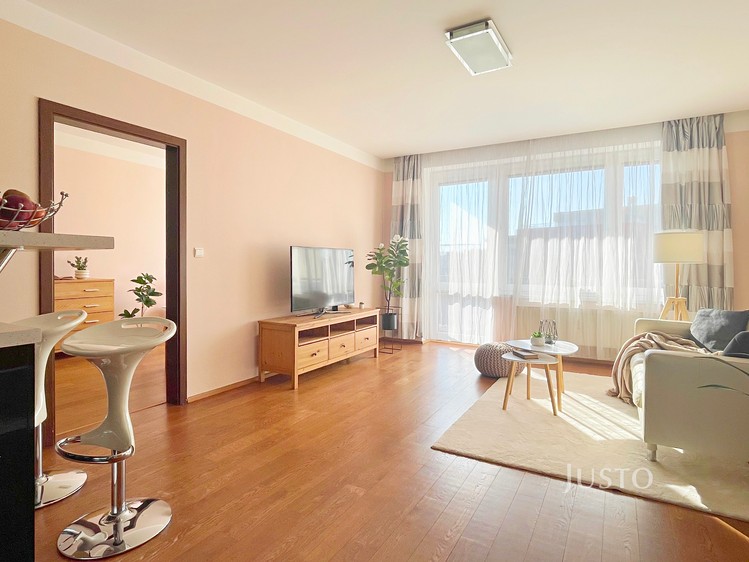Prodej bytu 4+kk 98 m² - foto 1