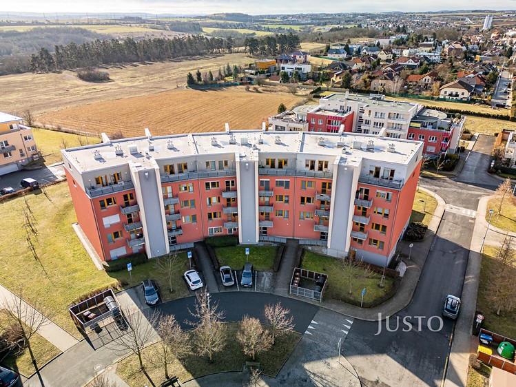 Prodej bytu 4+kk 98 m² - foto 3