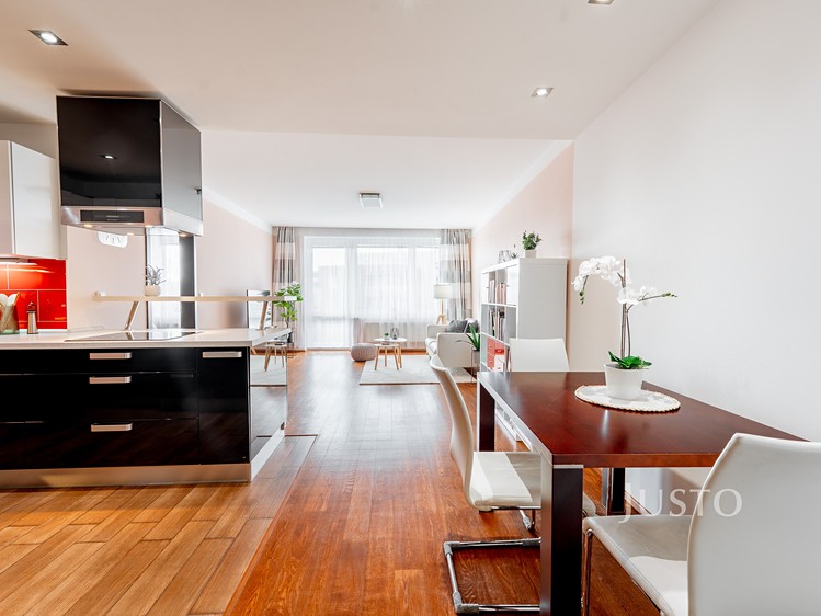 Prodej bytu 4+kk 98 m² - foto 6