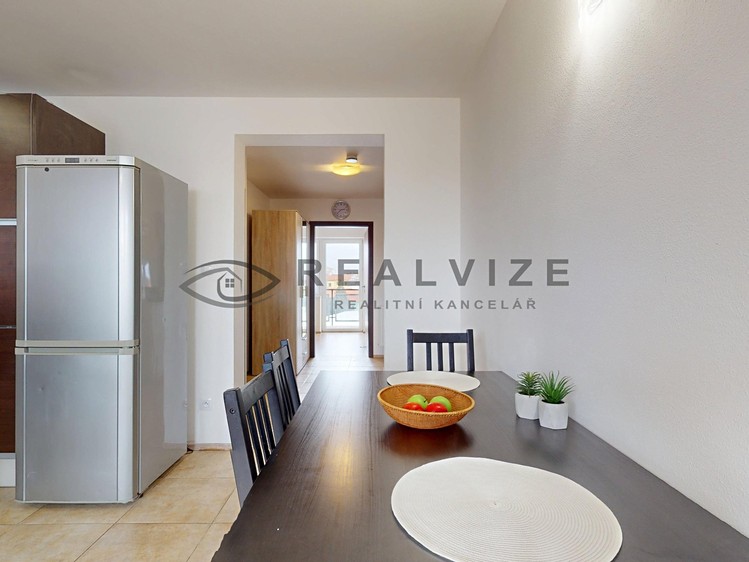 Prodej bytu 3+kk 66 m² (Podkrovní) - foto 8