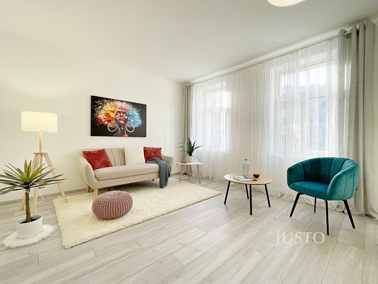 Prodej bytu 3+1 77 m² - foto 1