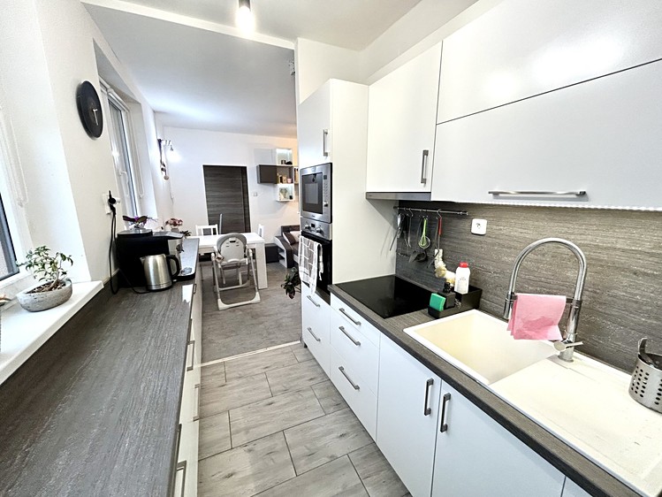 Prodej bytu 3+kk 64 m² - foto 4